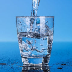 ¿Cuánta agua hay que beber para perder peso?